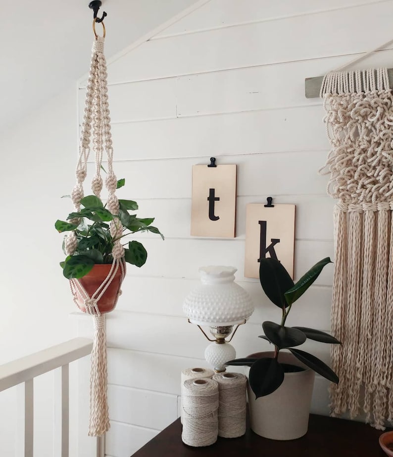 Macrame Plant Hanger Pattern — Boho Style