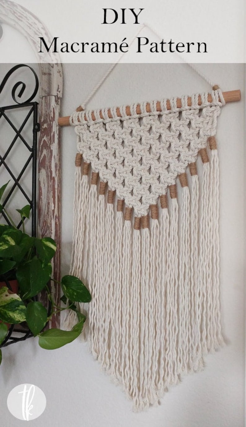 Macrame Wall Panel Pattern